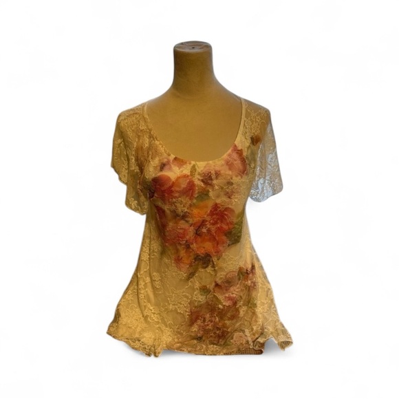 Cal Style size medium floral with built in liner Lacey flutter sleeve, chiffon - Picture 1 of 5